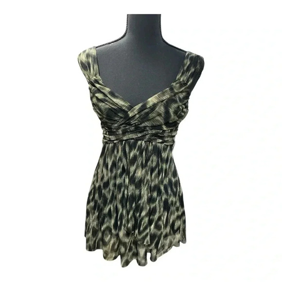 NWT express top - Picture 1 of 4
